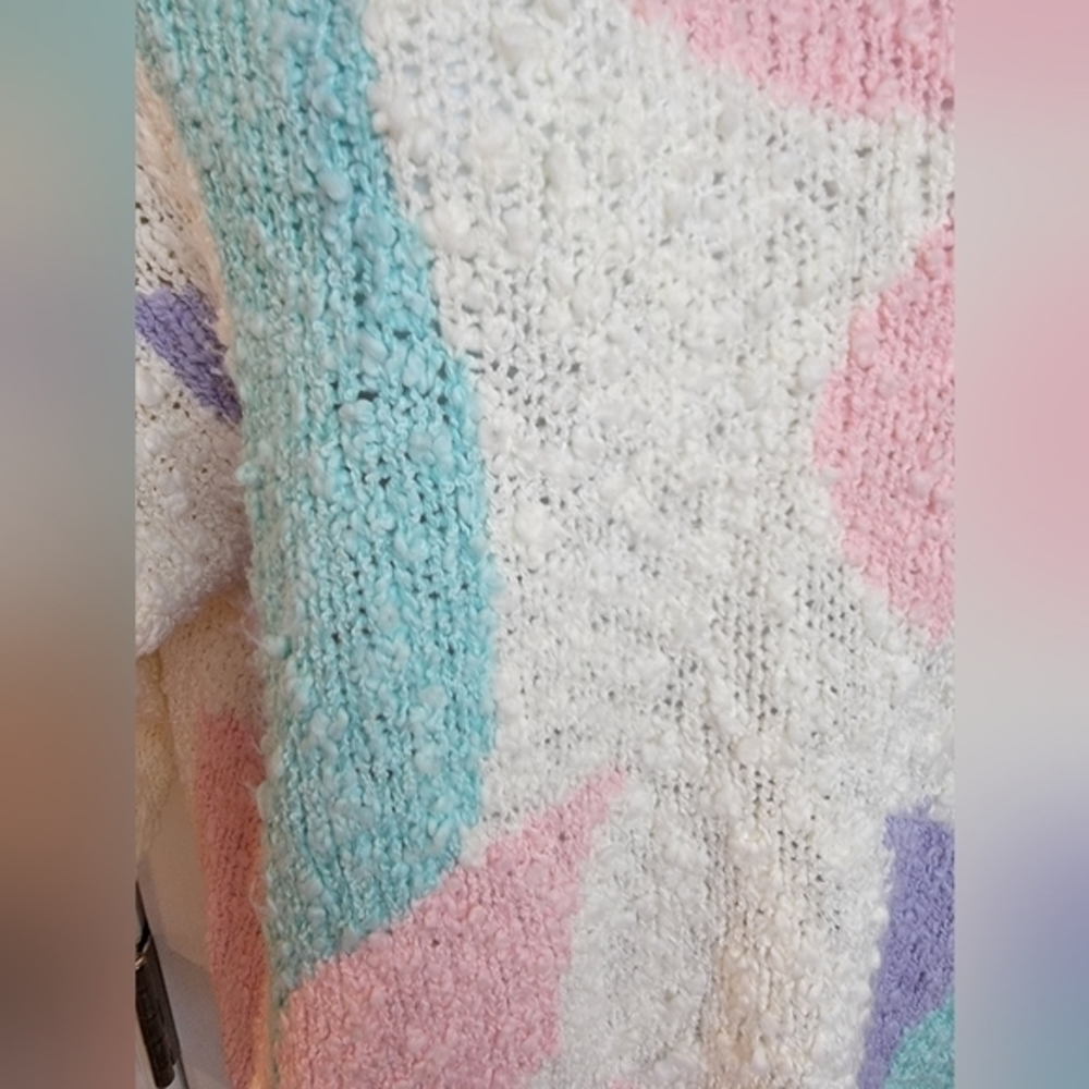 VINTAGE Here's A Hug Acrylic Sweater Cream Pastel Flowers Large - Picture 5 of 16